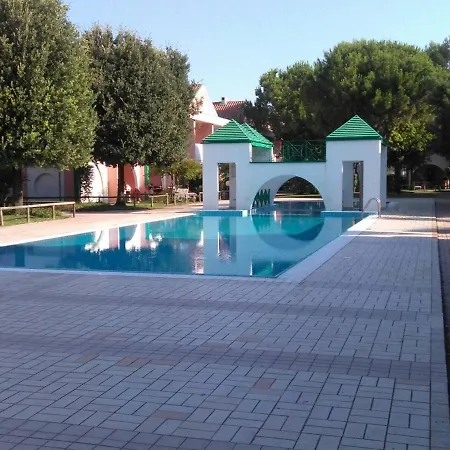 Villetta A Schiera In Spiaggia Appart hôtel
