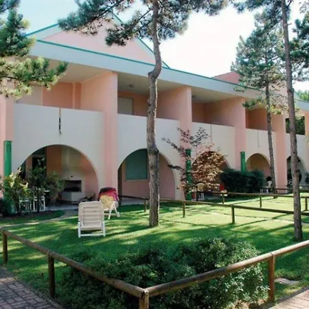 Villetta A Schiera In Spiaggia Appart hôtel *